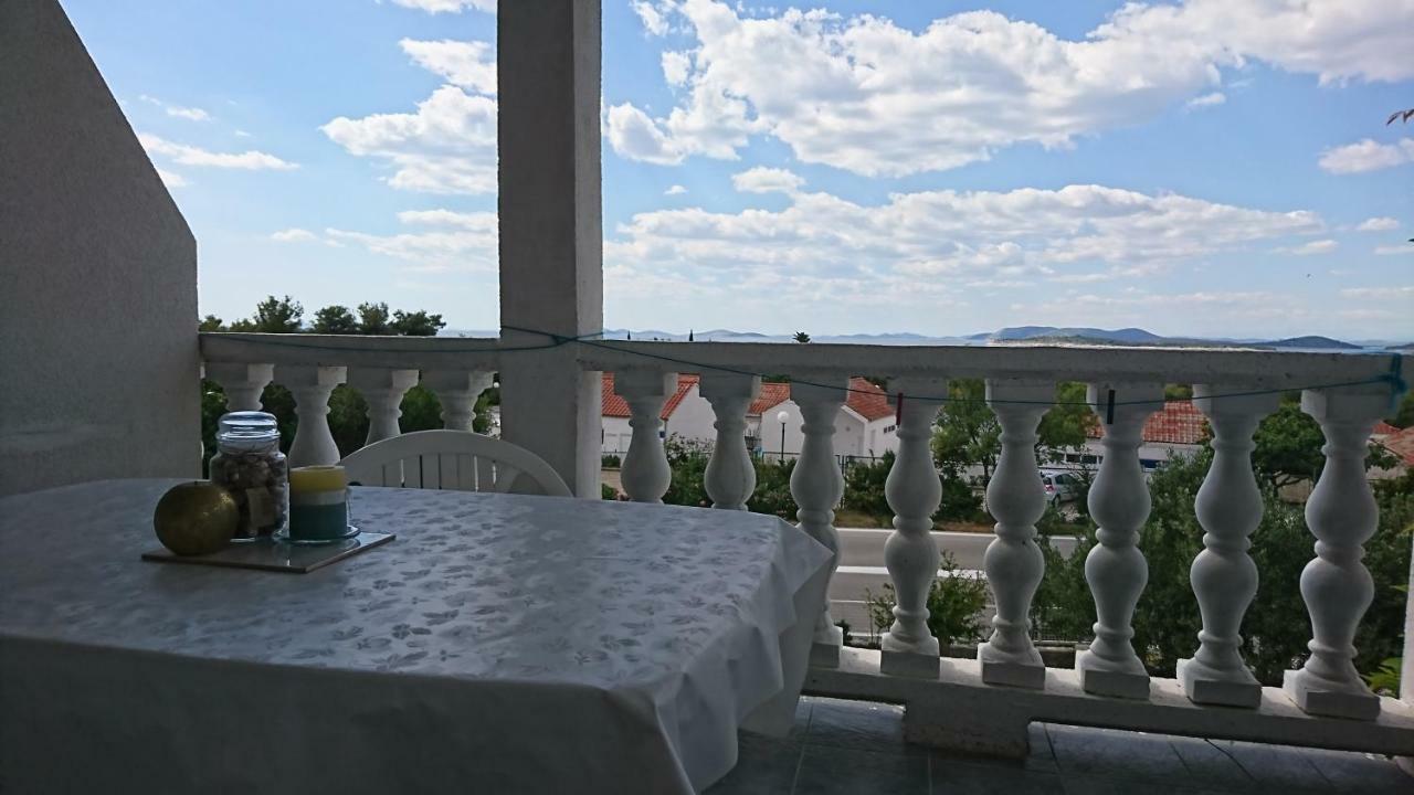 Apartmani Kocka Primošten Extérieur photo
