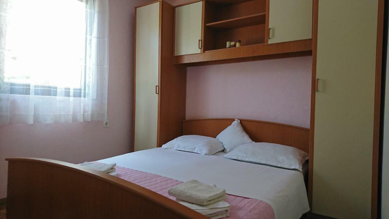 Apartmani Kocka Primošten Extérieur photo
